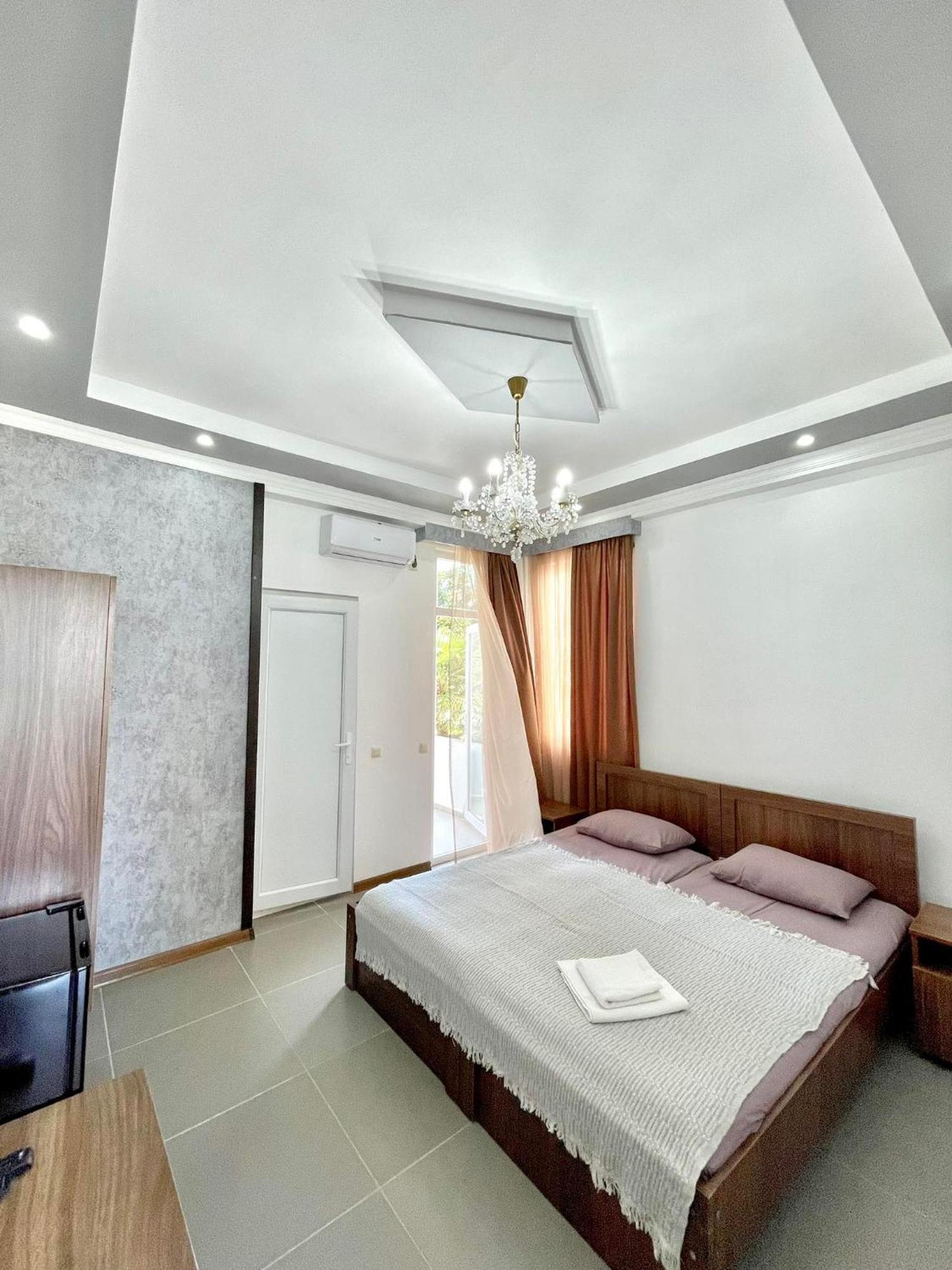 Hotel Tamazi Kobuleti Zimmer foto